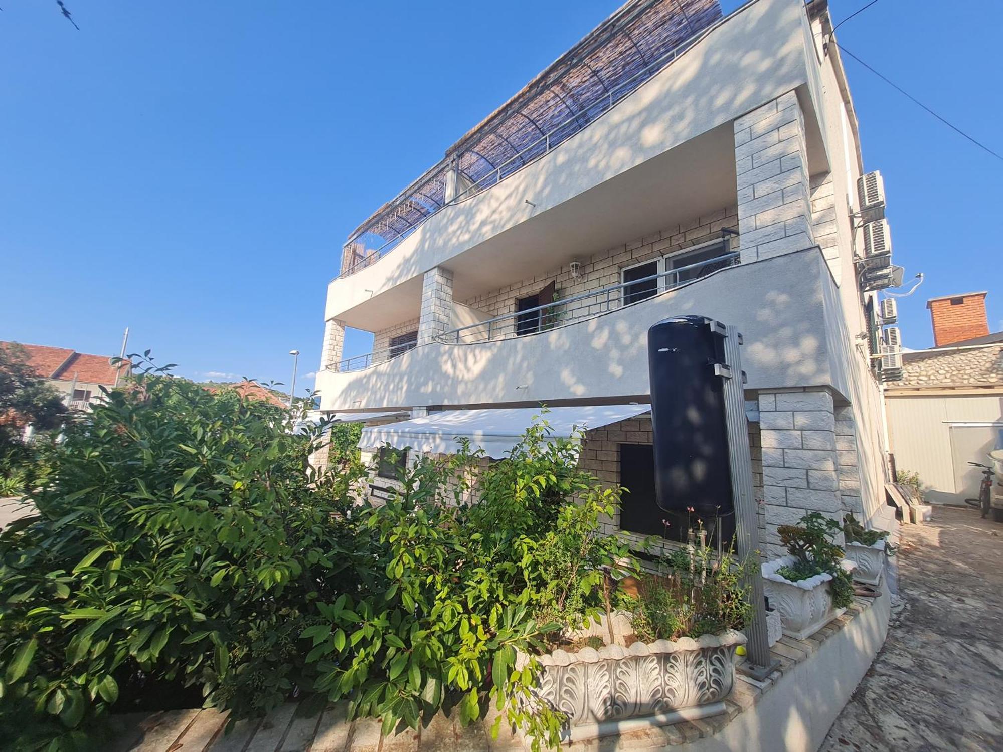 Apartments Lucija-Klara Brodarica  Zewnętrze zdjęcie